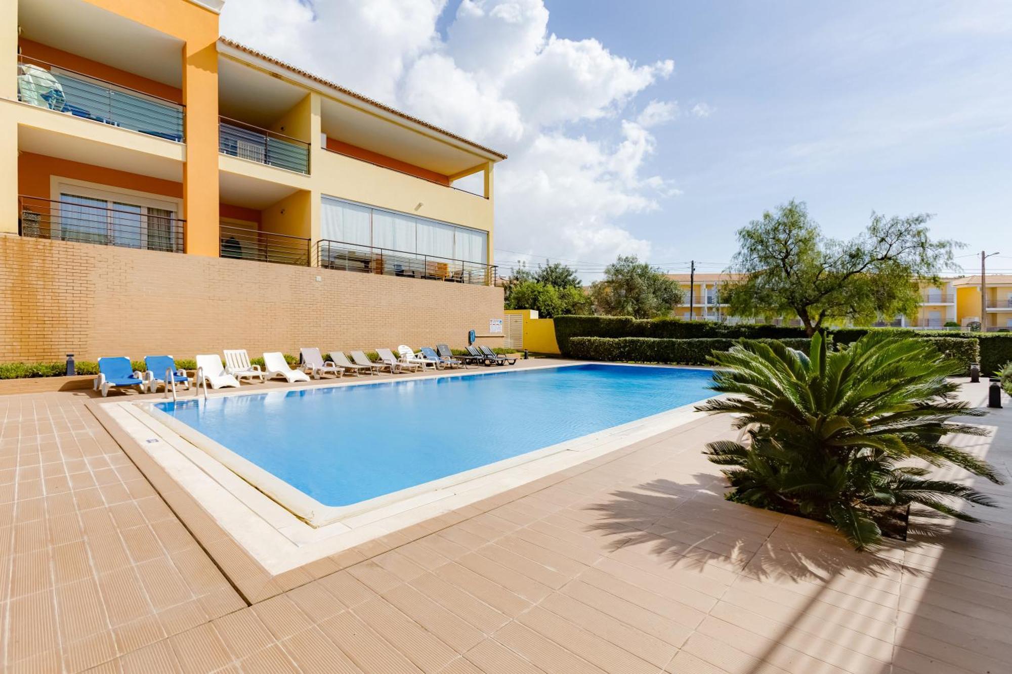 The Village - Apart Para 6 Com Ac, Garagem E Piscina, A Poucos Min Da Gale Albufeira Kültér fotó
